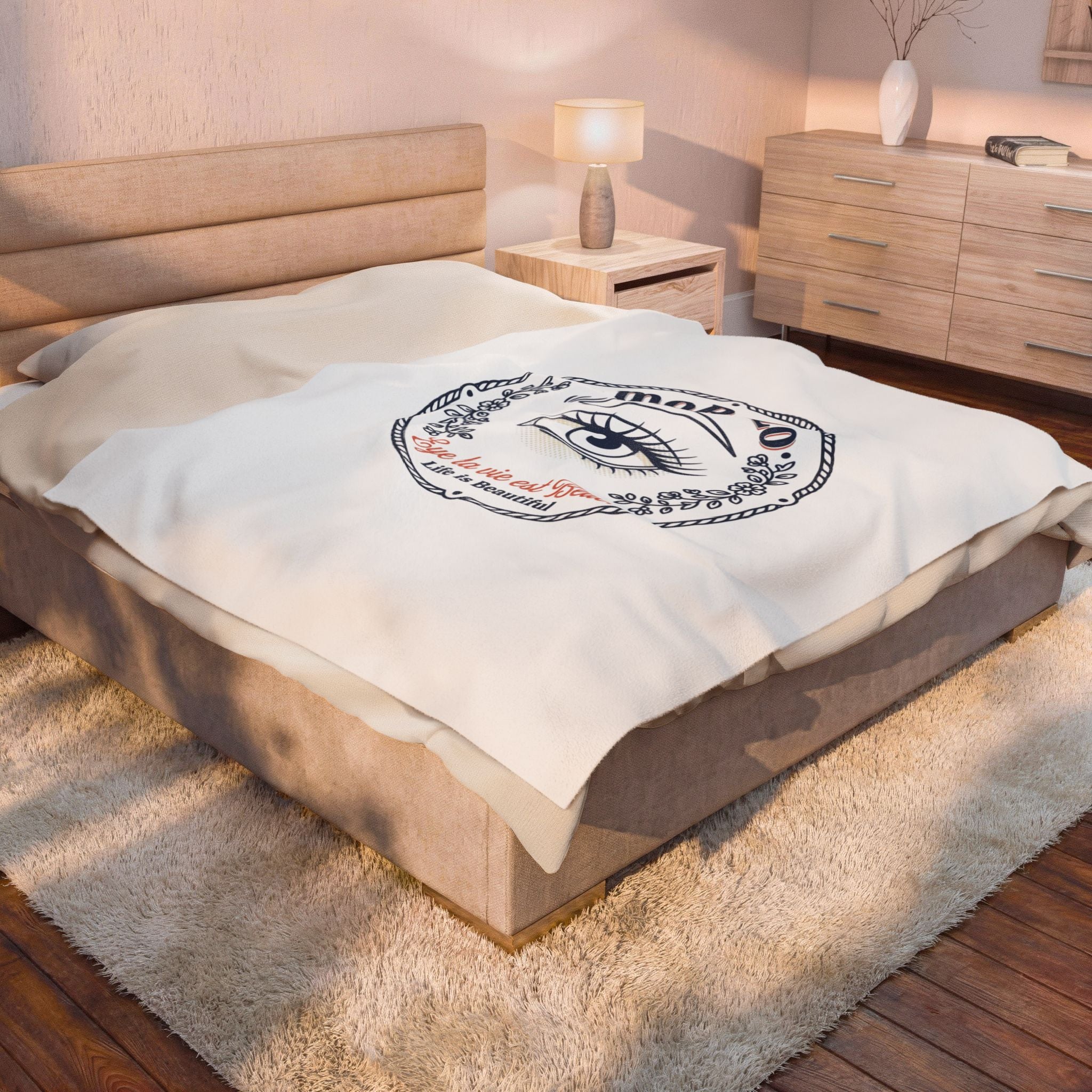 Enchanted Eye Velveteen Plush Blanket | Romantasy, Book Lover