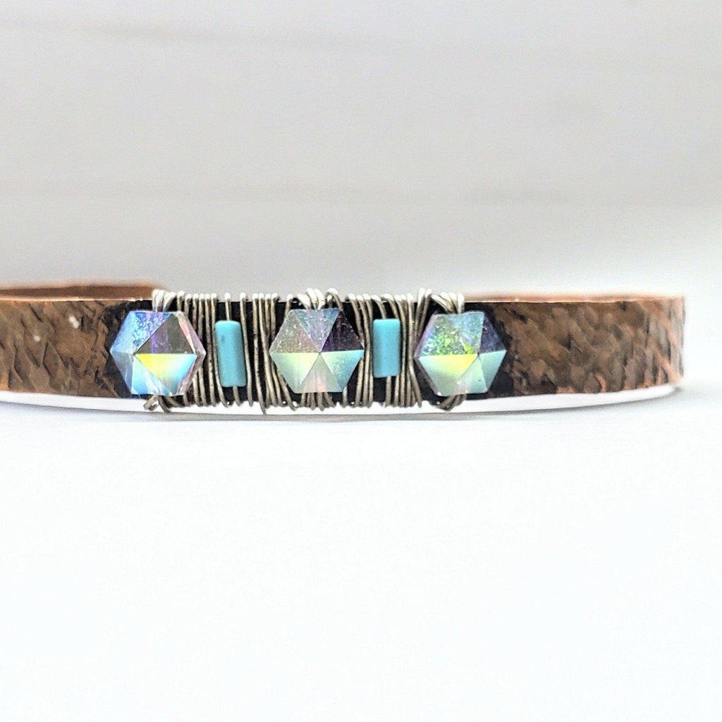 Handmade Hammer Textured Wire Wrapped Crystal Spike Bead Turquoise