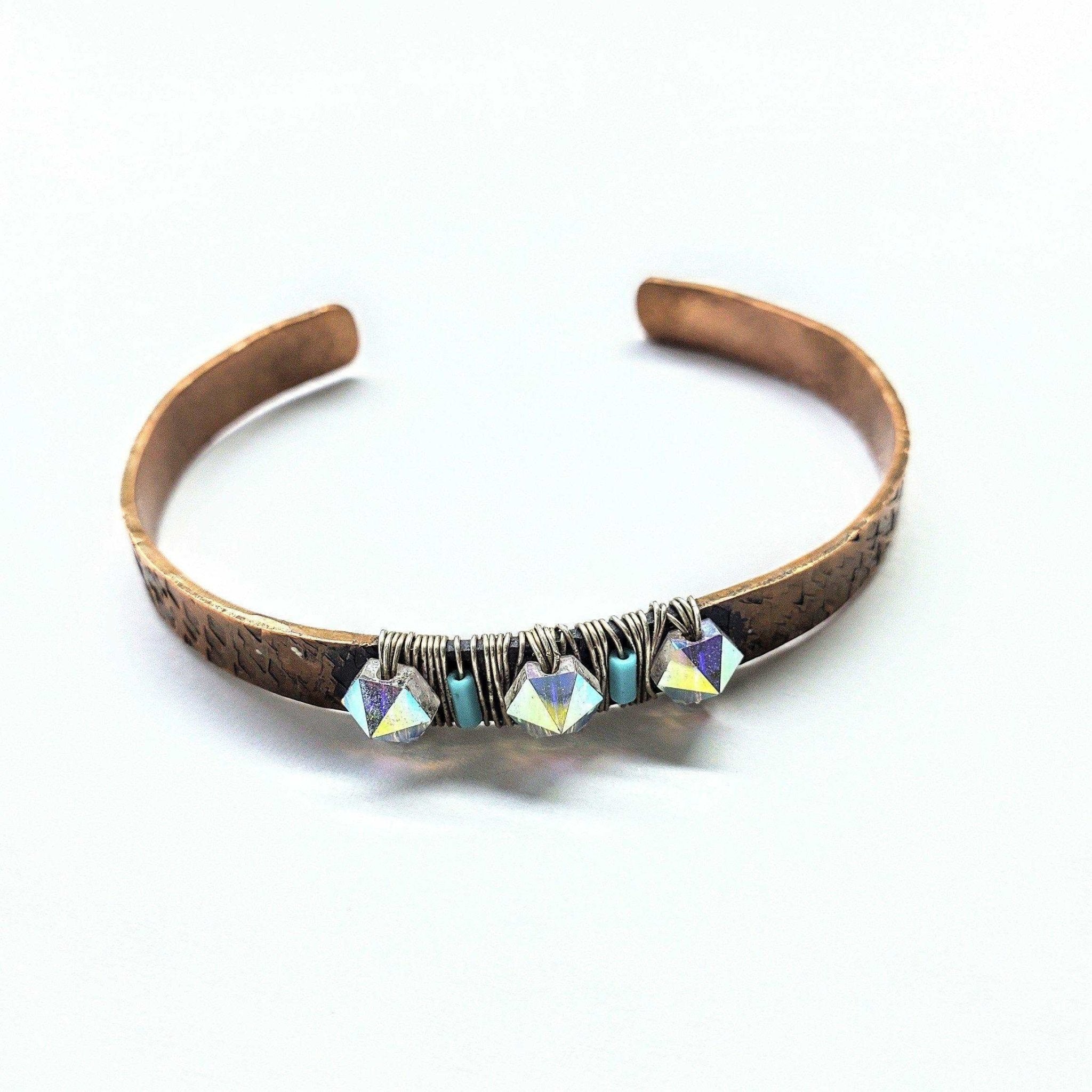 Handmade Hammer Textured Wire Wrapped Crystal Spike Bead Turquoise